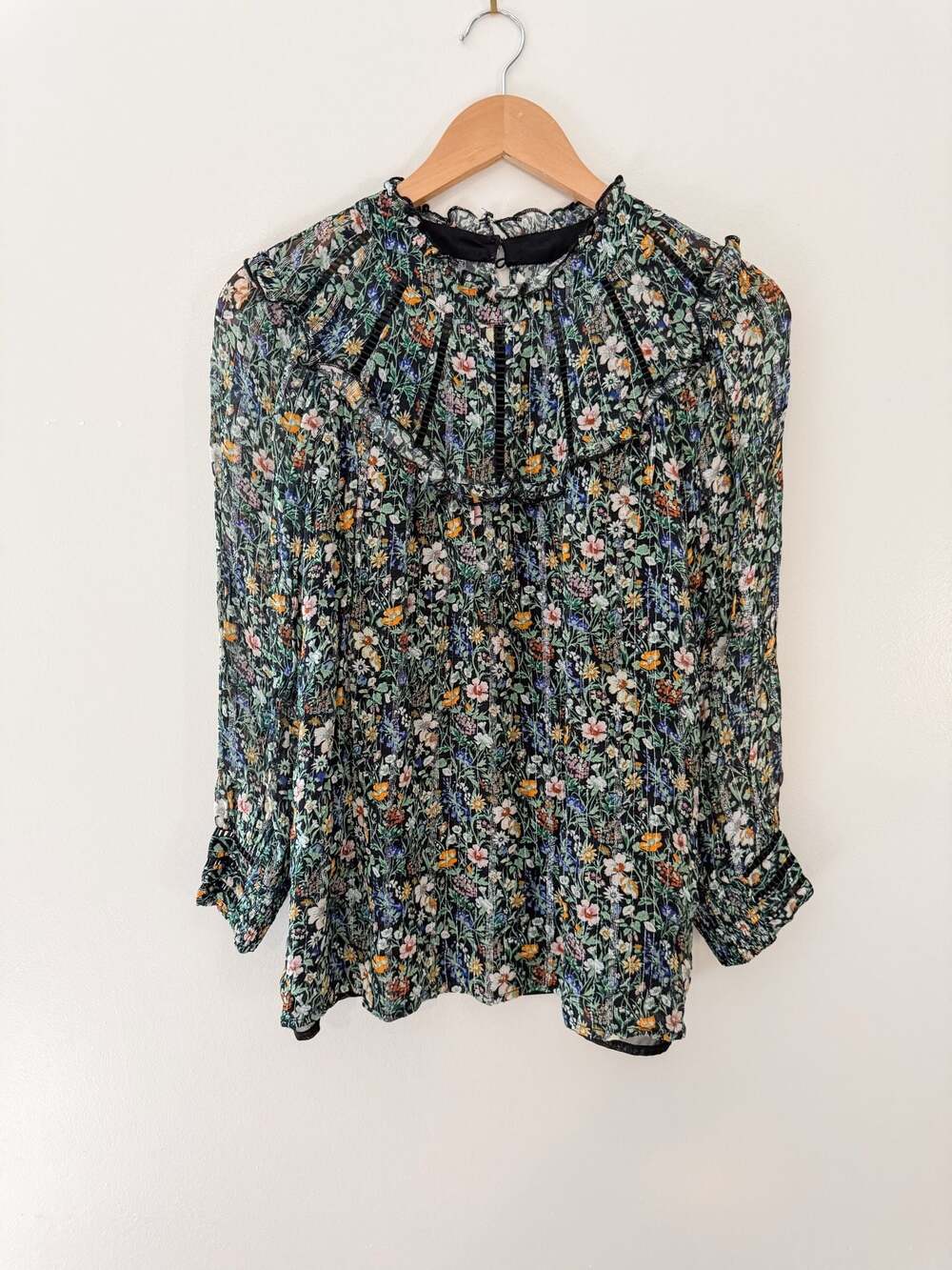 Ranna Gill Floral Metallic Striped Ladder Cutout Ruffle Blouse Garden XS/ small